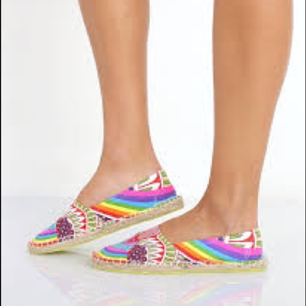 Mara Hoffman Rainbow bird shoes